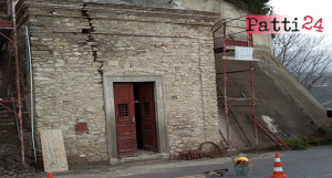 Cappella_Maria_Santissima_del_Tindari_in_contrada_Segreto_004