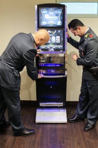 Gioco_d_azzardo_sequestri_nel_milazzese_003