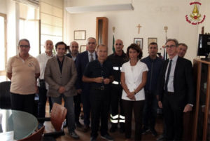 prefetto_incontra_vigili_del_fuoco_003