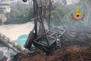 Incendio_Parco_Ducale_003