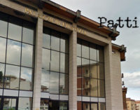 PATTI – Per Tindaro Giuttari, indagato nell’operazione “Patti & Affari”, resta la misura del divieto di dimora a Patti