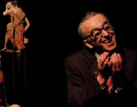 PATTI – Al teatro Joppolo di Patti le marionette di Savi Manna, ma i veri pupi siamo noi