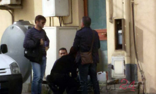 PATTI – Giuseppe Furnari, proprietario del panificio ”la Coccinella” di via Cristoforo Colombo stamani ha minacciato di darsi fuoco