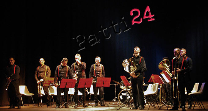 PATTI – Strepitoso successo per la Brass Band che nei giorni scorsi si è esibita al teatro  Beniamino Joppolo