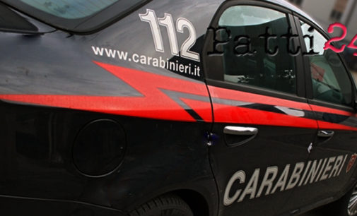 TORREGROTTA – I Carabinieri ritrovano la targa commemorativa dedicata alle vittime della mafia asportata in Piazza Unità d’Italia