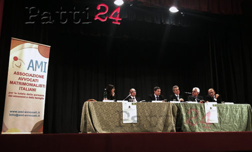 MILAZZO – Teatro affollato a Milazzo per il convegno organizzato dall’Ami – Messina