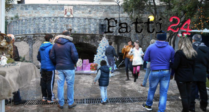 PATTI – In villa comunale è già Natale (di Giuseppe Giarrizzo)