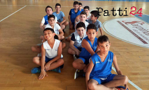 PATTI – Il ”PalaSerranò” di Case Nuove Russo ha ospitato la festa di fine stagione dell’Alma Basket