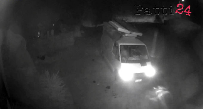 CAPO D’ORLANDO – “Attentato ambientale” in zona Faro, telecamere inchiodano tre incivili