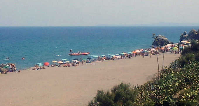 PATTI – Uomo di mezza età muore sulla spiaggia di Mongiove a causa di un malore