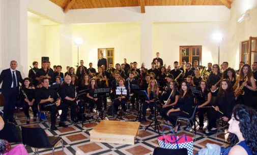 RACCUJA – Grande successo per il concerto estivo della Banda Musicale “Calogero Spanò”