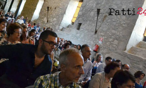 MONTALBANO ELICONA – Successo di pubblico e di adesioni per ”Io penso in Siciliano”. Premiati i migliori elaborati