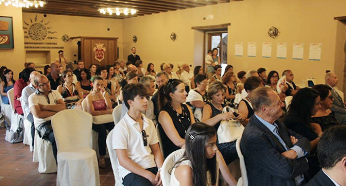 PIRAINO – Convegno su “I diritti dei bambini” organizzato dalla Remionlus, straordinaria la partecipazione all’ evento