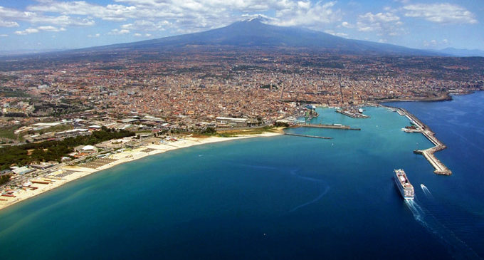 PALERMO – La Sicilia vista dall’alto è il tema di un concorso fotografico a premi