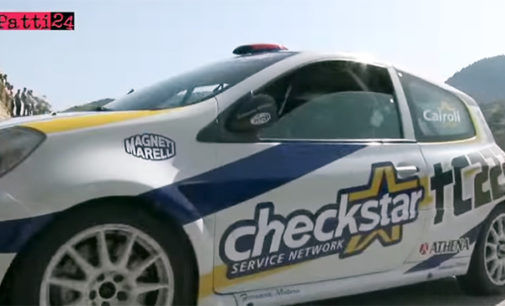 PATTI24 WebTV-Rewind – 2014, Tony Cairoli alle prese con una Renault Clio Rally nelle strade della zona Porticella