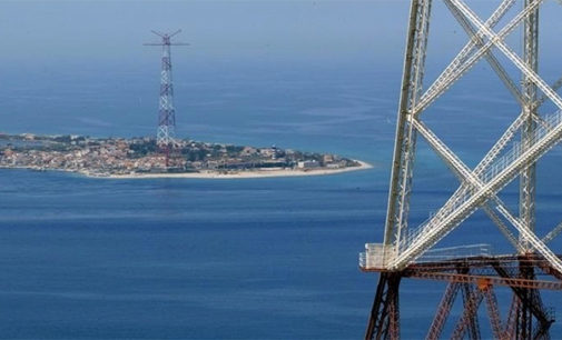 COMITATO PENDOLARI SICILIANI: No al Ponte, costruiamoci il ”Muro sullo Stretto” per evitare i continui saccheggi