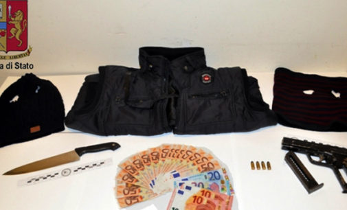 MESSINA – 25enne rapina una sala scommesse armato di pistola pronta a sparare, arrestato