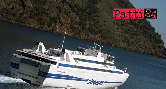 VULCANO – Dopo l’urto del traghetto veloce ”Isola di Stromboli” ripristinata la fruibilità del porto in meno di 24ore