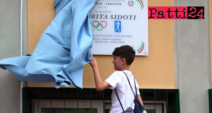 PATTI – Il campo polivalente dell’Istituto ”Borghese-Faranda” è stato intitolato ad Anna Rita Sidoti
