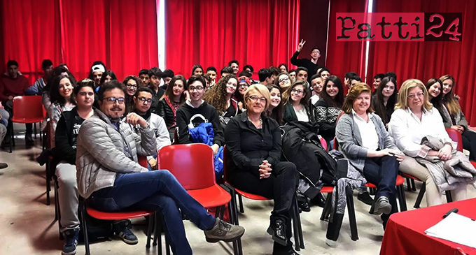 PATTI – Gli allievi del Borghese Faranda visitano due realtà imprenditoriali: Sibeg e Etnapolis di Catania