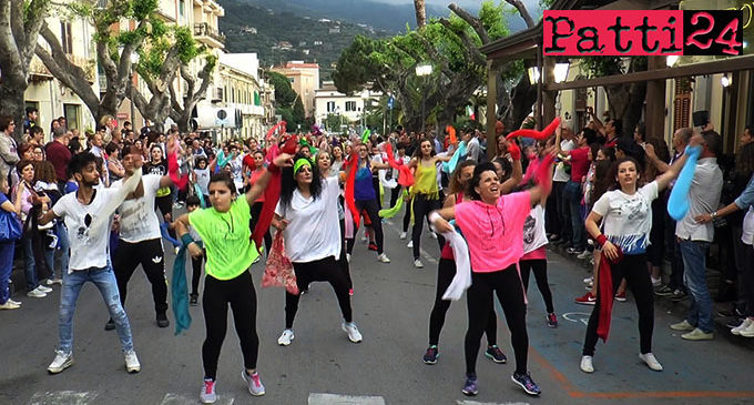 GIOIOSA MAREA – Un flashmob per lanciare #estategioiosa