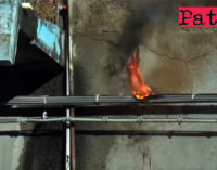 GIOIOSA MAREA – Un corto circuito incendia la linea elettrica