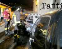 PATTI – Ancora autoveicoli in fiamme nel quartiere San Michele.