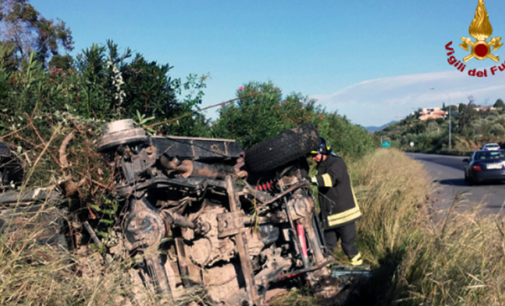 A20 –  Auto perde ruota e si cappotta vicino lo svincolo di Falcone. Probabilmente a causa della perdita di una ruota