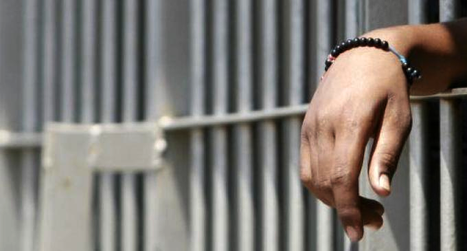 BARCELLONA P.G. – Evasi la scorsa notte 3 detenuti dal carcere dal carcere Madia. Forze dell’ordine impegnate per le ricerche su tutto il territorio