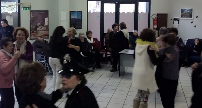 CAPO D’ORLANDO – Successo per la festa di Carnevale al Centro Anziani