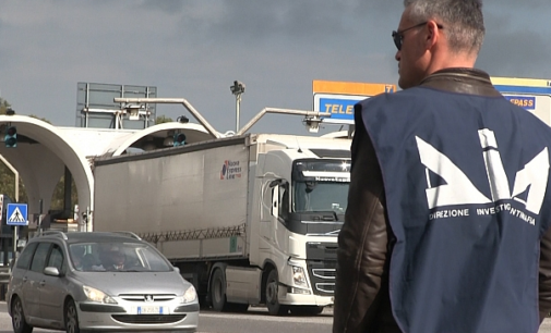 MESSINA – Blitz al Consorzio per le Autostrade Siciliane. Operazione ”TEKNO”, 12 i dipendenti sospesi dall’incarico, 57 in totale gli indagati (aggiornamento)