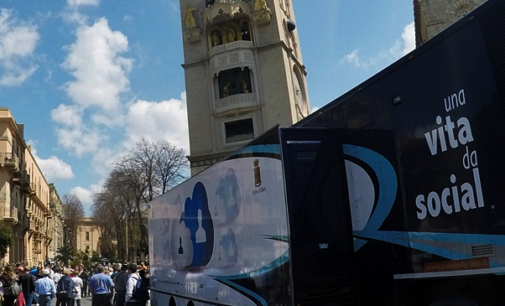 MESSINA – Giovedì in piazza Duomo il truck della Polizia di Stato. Informazioni sulla sicurezza online a studenti, genitori e insegnanti