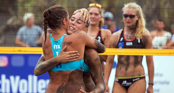 VULCANO – Europeo U20 di Beach Volley. Conclusa ieri la fase a gironi: passaggio del turno per le coppie italiane