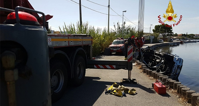 MESSINA – Auto cade nel lago di Torre Faro. L’automobilista è riuscito ad uscire da solo dall’abitacolo