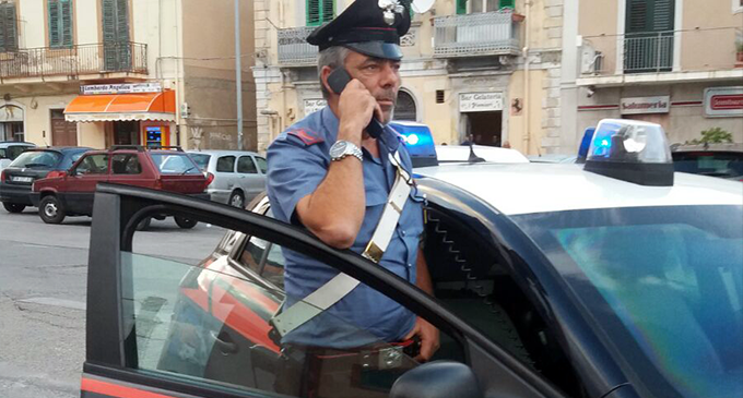 MESSINA – Donna arrestata in flagranza di spaccio. Carabinieri insospettiti da un continuo via vai di giovani verso l’abitazione