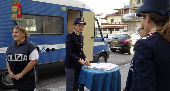 MESSINA – Progetto Camper. La Polizia di Stato contro la violenza di genere