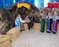 PATTI – ”Bethlehem anno 0”. L’incomparabile ”magia” del Natale rivissuta nei locali della “Lombardo Radice” (di Nicola Arrigo)