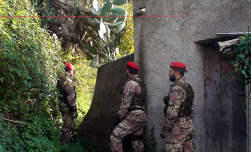 BARCELLONA P.G. – Detenzione illegale di arma comune da sparo, di munizioni e ricettazione. Arrestato 31 enne