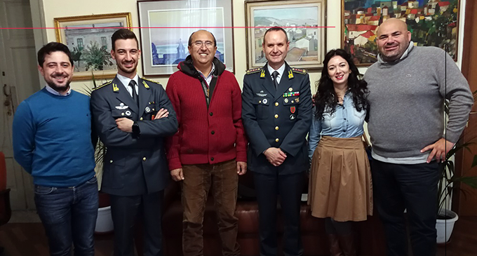 CAPO D’ORLANDO – Il Comandante Provinciale della Guardia di Finanza incontra il Sindaco Franco Ingrillì