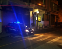 MESSINA – Era agli arresti domiciliari ed è stato sorpreso a spacciare cocaina. Arrestato