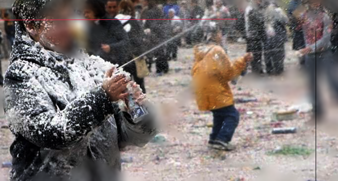 PATTI - Carnevale Pattese 2018. Vietato vendere bevande in contenitori di  vetro, bombolette schiuma spray , mazze, bastoni, martelli di plastica   - Patti24