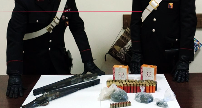 MESSINA – Rinvenuti 2 fucili a canne mozze, 140 cartucce per fucile e 30 per pistola e mezzo chilo di polvere da sparo sotterrati a circa mezzo metro
