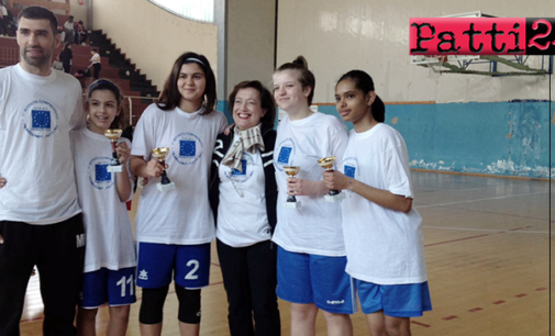 PATTI – La scuola media ”Bellini” ha conquistato il titolo di campione provinciale di basket femminile 3X3 dei Campionati Studenteschi