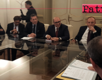 SICILIA – Erosione spiagge, ”Contratto di Costa” tra il presidente Musumeci e i sindaci di 14 Comuni della fascia tirrenica. 34,5 milioni di euro per 80 km di costa