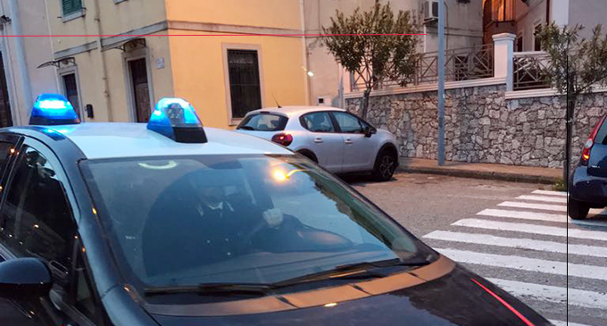 MESSINA – Sfila portafogli dalla tasca dei pantaloni ad anziano che si stava recando a messa. Arrestato 31enne