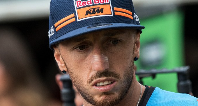 MXGP – Gp della Rep. Ceca. Il pilota pattese Cairoli ha dovuto accontentarsi di due secondi posti. Al momento Herlings è inattaccabile