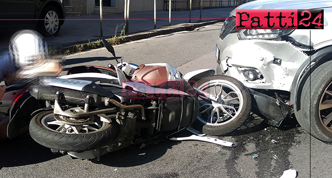 PATTI – Scontro auto-scooter all’incrocio tra la via Randazzo e la via Fornace. Scooterista trasportato con l’ambulanza al ”Barone Romeo”