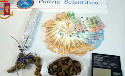 MESSINA – Rinvenuti in casa 176,30 grammi di cannabis modificata. 32enne arrestato per detenzione di droga ai fini di spaccio