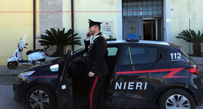 TORREGROTTA – Rubano motoape, non si fermano all’alt e speronano auto dei Carabinieri. Arrestati