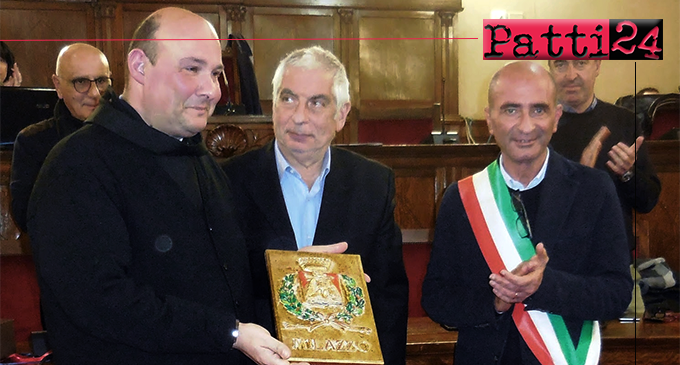 MILAZZO – Conferita la cittadinanza onoraria a padre Mario Savarese
